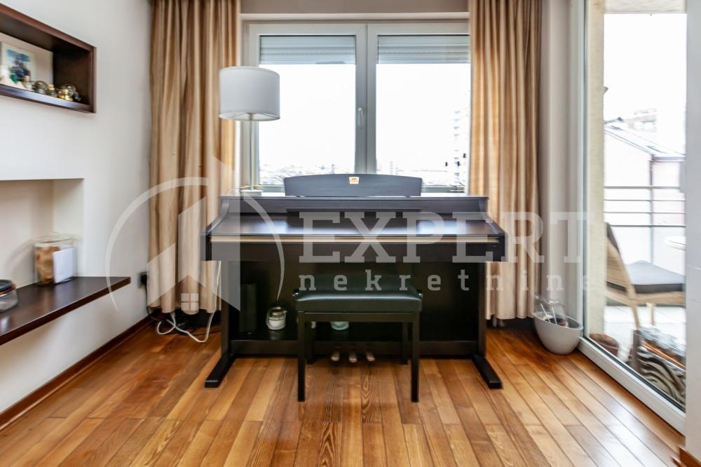 Slika 5 - Vojvode Tankosića, Četvorosoban stan za izdavanje, 128m2, 1.000€