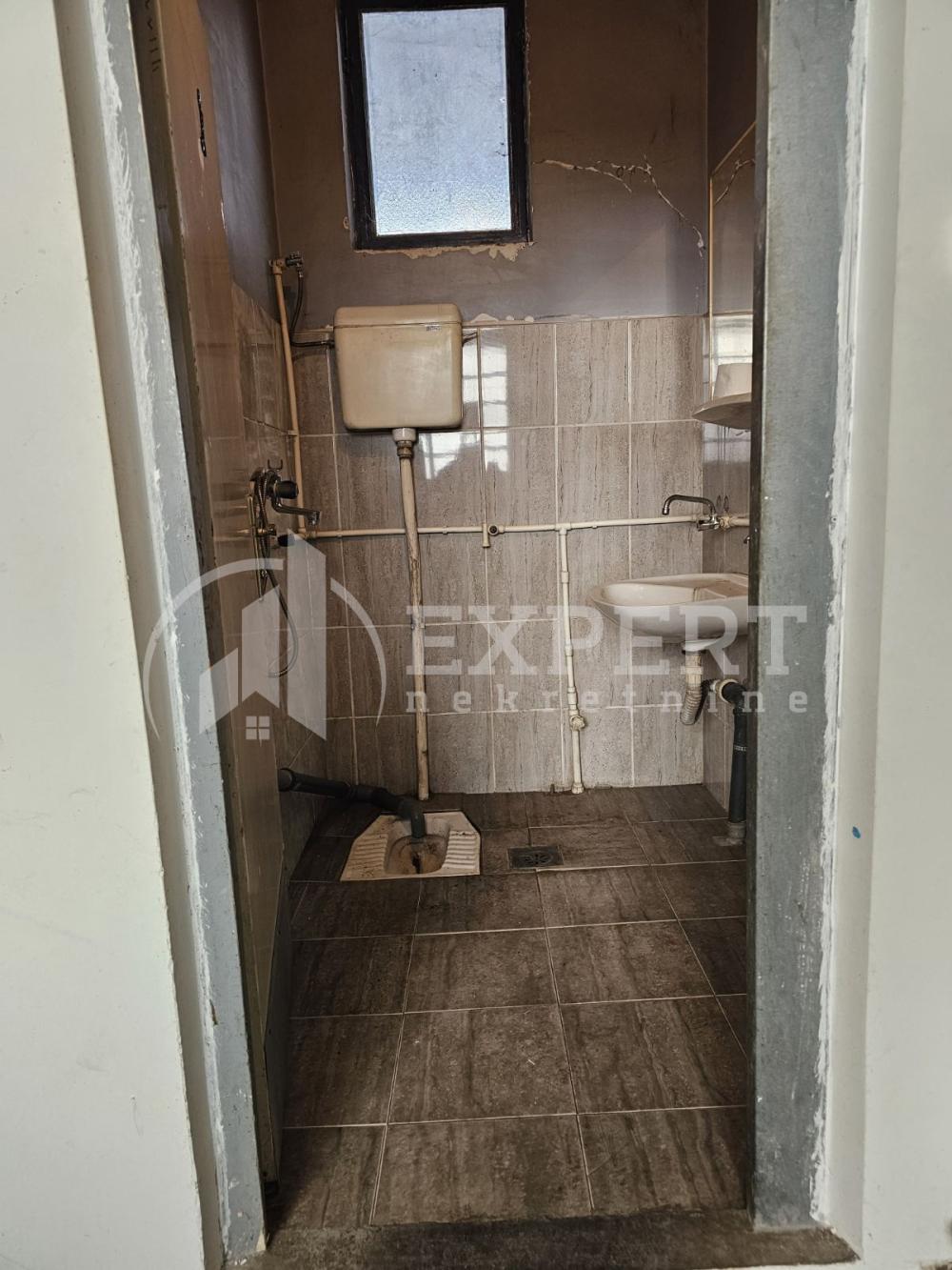 Slika 3 - Kovanlučka,  Lokal za izdavanje, 229m2, 1.000€