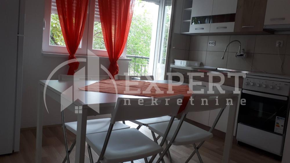 Slika 4 - Vožda Karađorđa, Jednoiposoban stan za izdavanje, 35m2, 320€