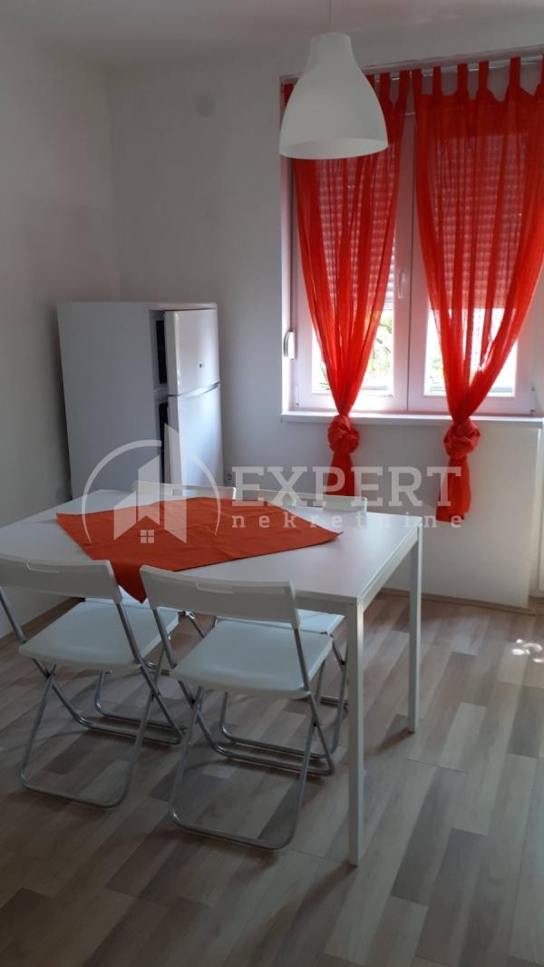 Slika 3 - Vožda Karađorđa, Jednoiposoban stan za izdavanje, 35m2, 320€