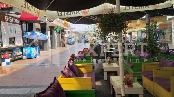 Slika 2 - Obrenovićeva,  Lokal za izdavanje, 26m2, 600€