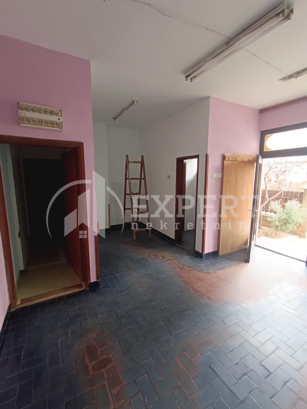 Slika 2 - Učiteljska,  Lokal za izdavanje, 28m2, 250€