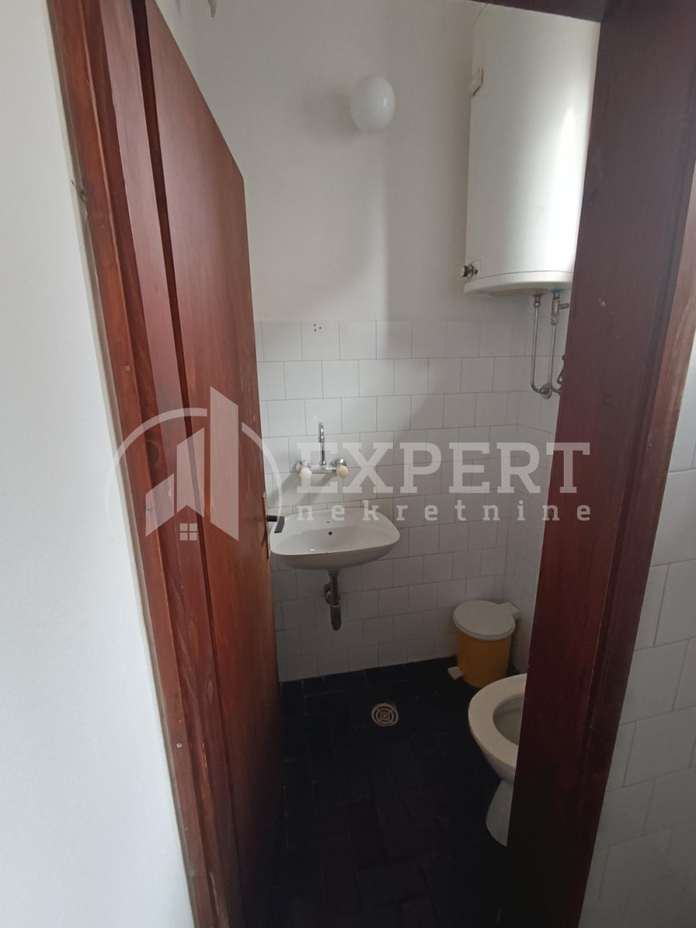 Slika 5 - Učiteljska,  Lokal za izdavanje, 28m2, 250€