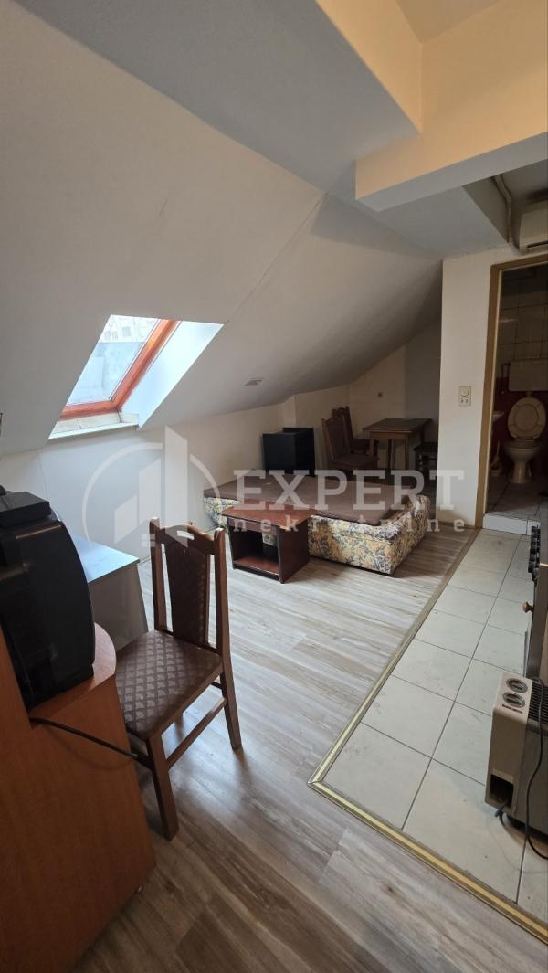 Slika 1 - Bulevar dr Zorana,  Stan za izdavanje, 27m2, 240€