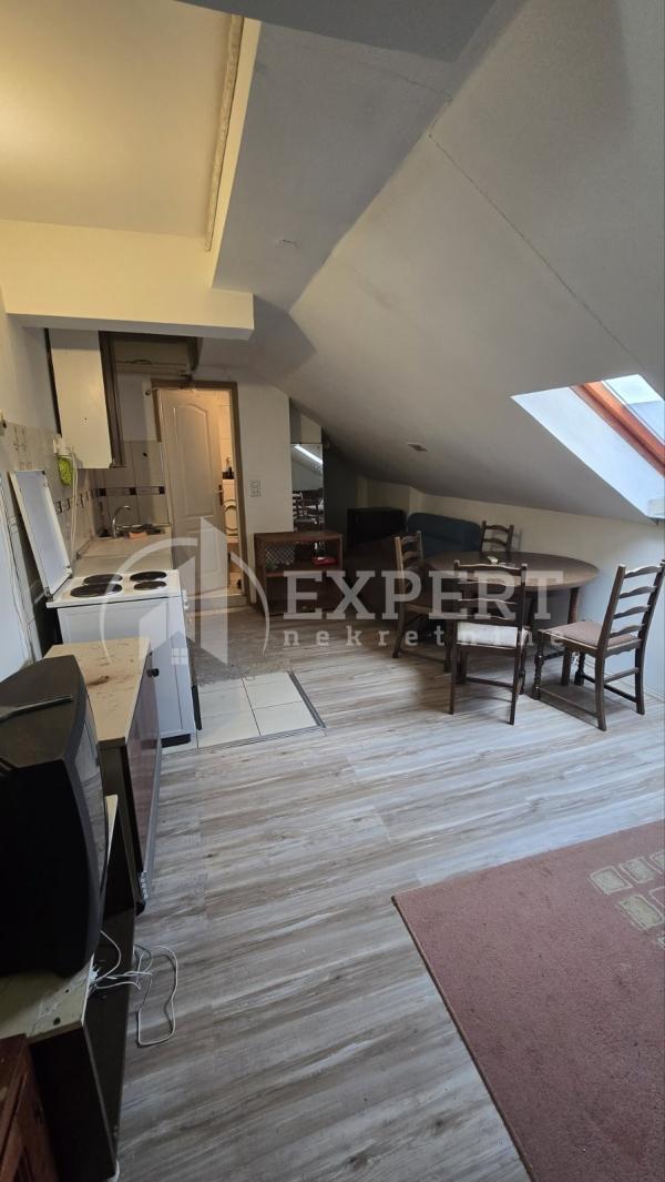 Glavna slika -Bulevar dr Zorana,  Stan za izdavanje, 30m2, 240€