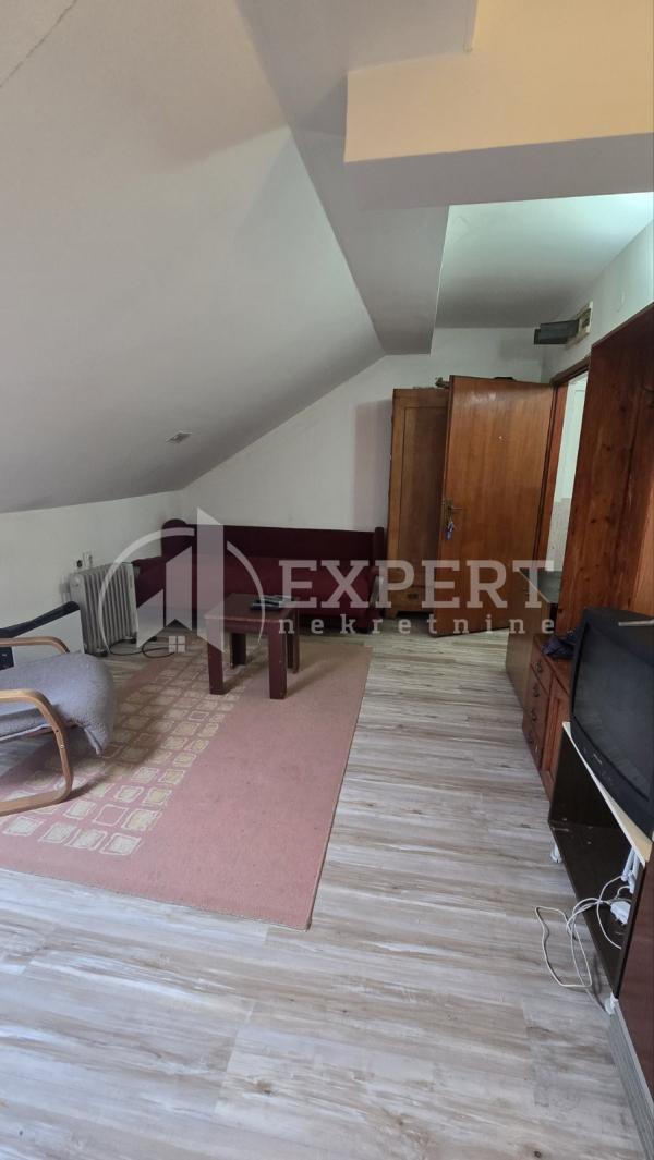 Slika 1 - Bulevar dr Zorana,  Stan za izdavanje, 30m2, 240€