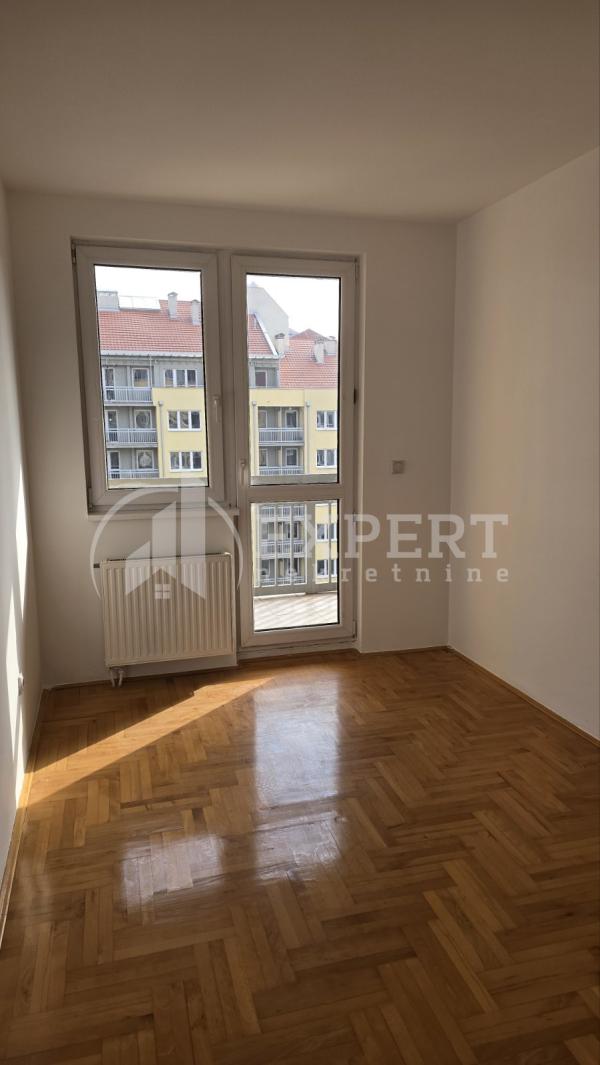 Slika 4 - Branka Krsmanovića, Dvoiposoban stan za izdavanje, 63m2, 370€