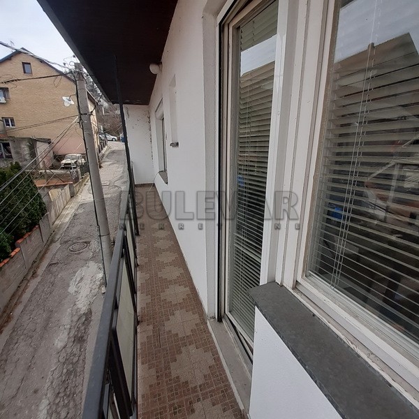 Slika 2 - Jove Tošića, Kuća na prodaju, 110m2, 80.000€