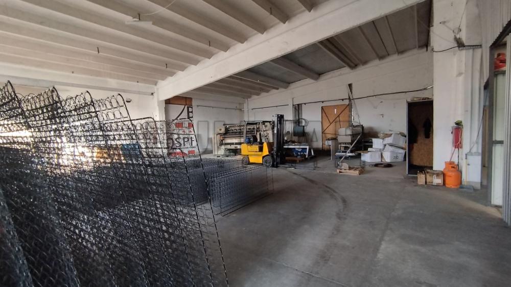 Slika 4 - Bulevar Nikole Tesle,  Lokal za izdavanje, 300m2, 990€