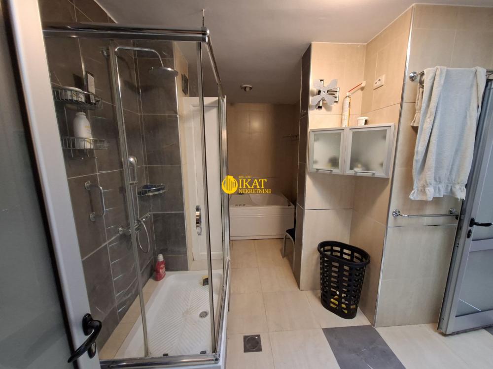 Slika 8 - Četvorosoban stan za izdavanje, 115m2, 850€
