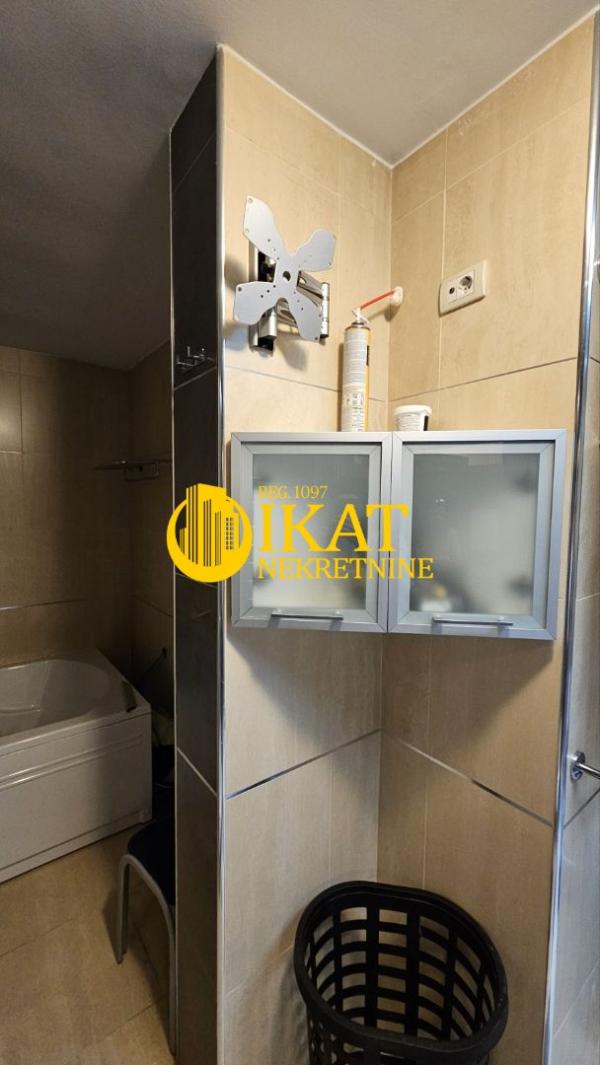 Slika 11 - Četvorosoban stan za izdavanje, 115m2, 850€