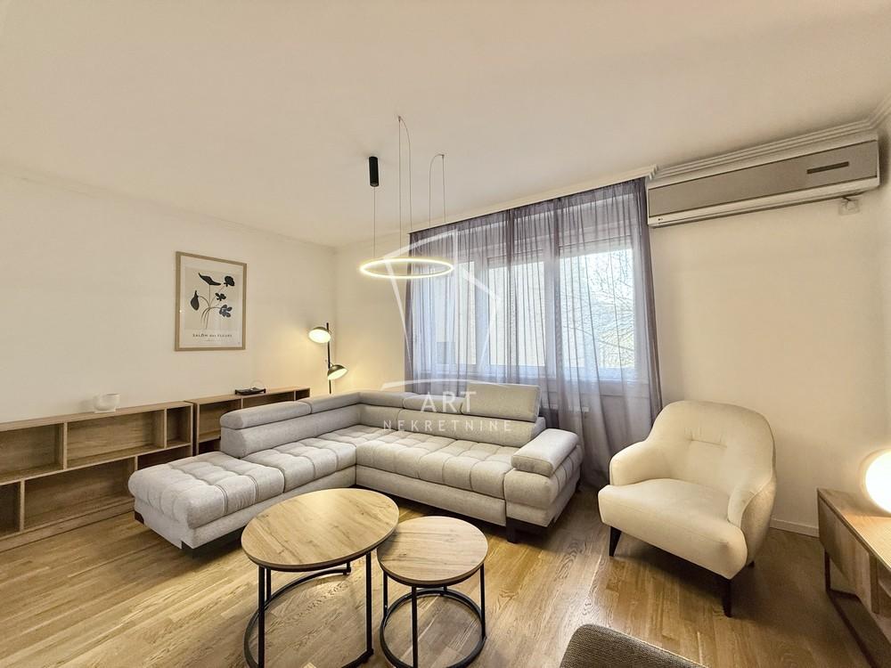 Glavna slika -Braničevska, Dvoiposoban stan za izdavanje, 64m2, 1.100€