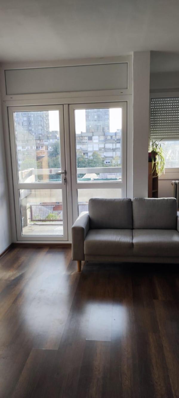 Slika 1 - Bulevar Arsenija Čarnojevića, Trosoban stan za izdavanje, 70m2, 800€