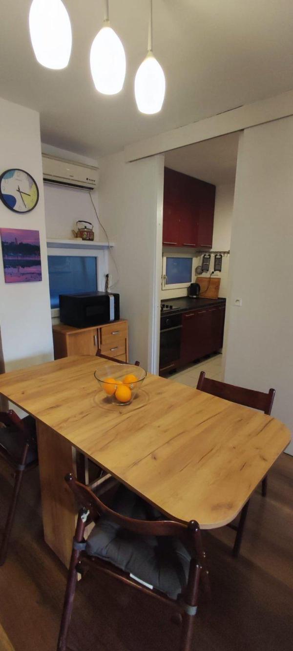 Slika 4 - Bulevar Arsenija Čarnojevića, Trosoban stan za izdavanje, 70m2, 800€