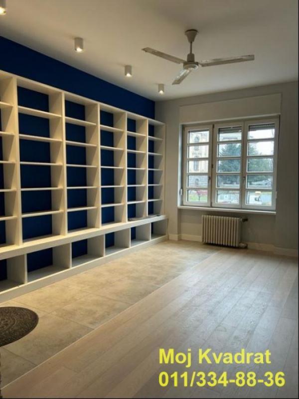 Glavna slika -Trosoban stan za izdavanje, 125m2, 2.000€