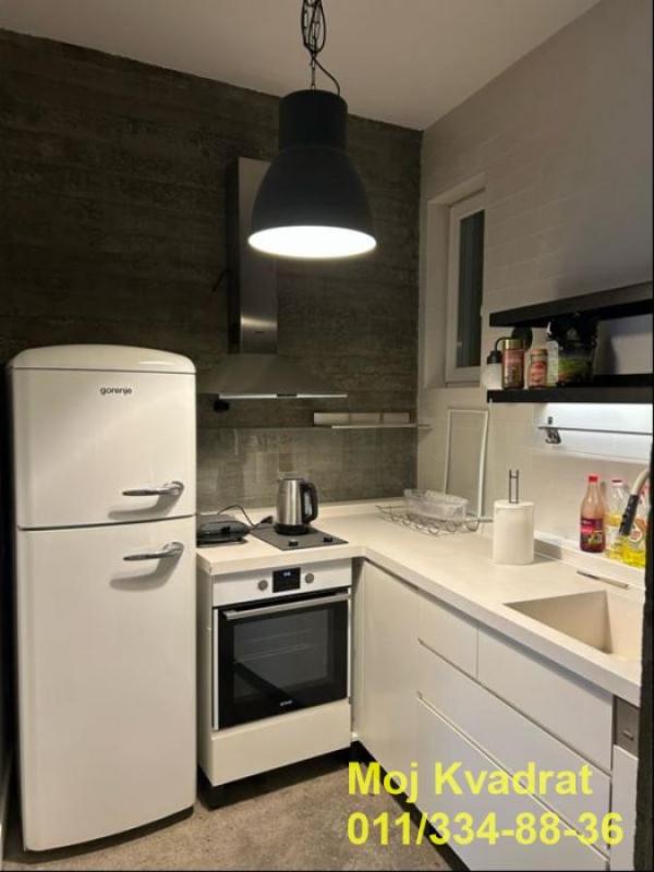 Slika 10 - Trosoban stan za izdavanje, 125m2, 2.000€