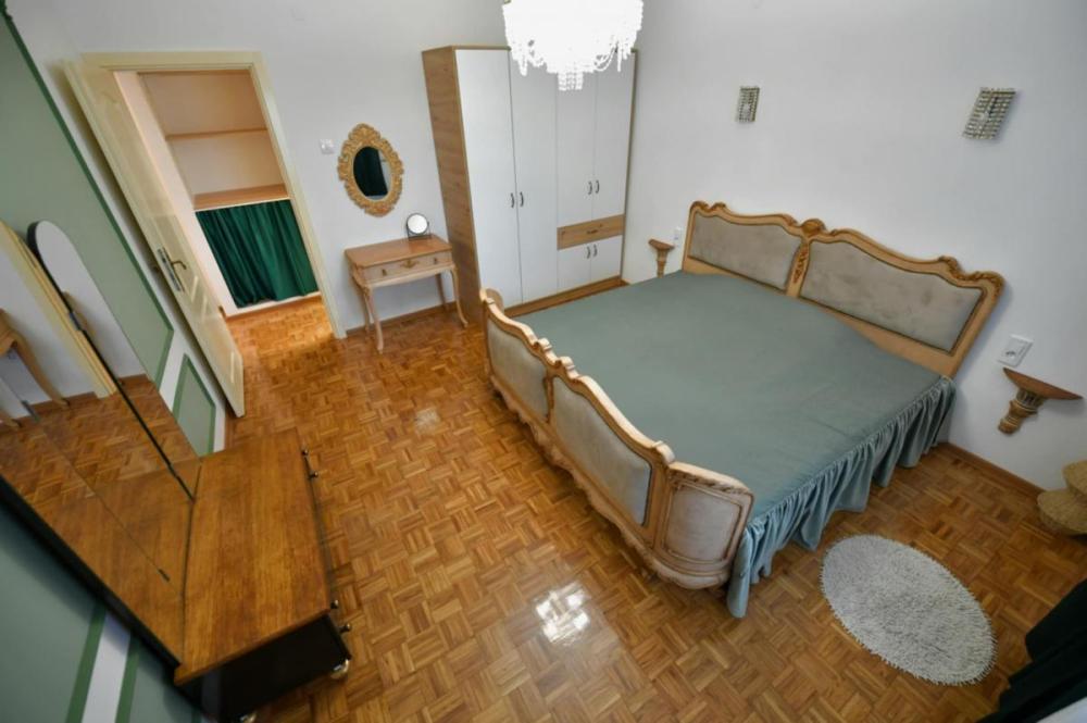 Slika 8 - Dvosoban stan za izdavanje, 50m2, 550€