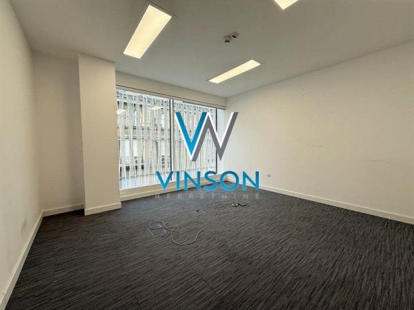 Slika 4 - Resavska,  Lokal za izdavanje, 404m2, 6.020€