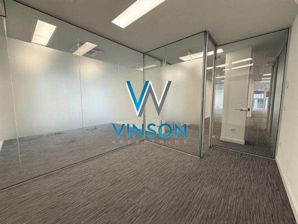 Slika 6 - Resavska,  Lokal za izdavanje, 404m2, 6.020€