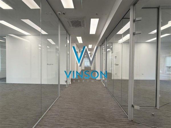 Slika 11 - Resavska,  Lokal za izdavanje, 404m2, 6.020€