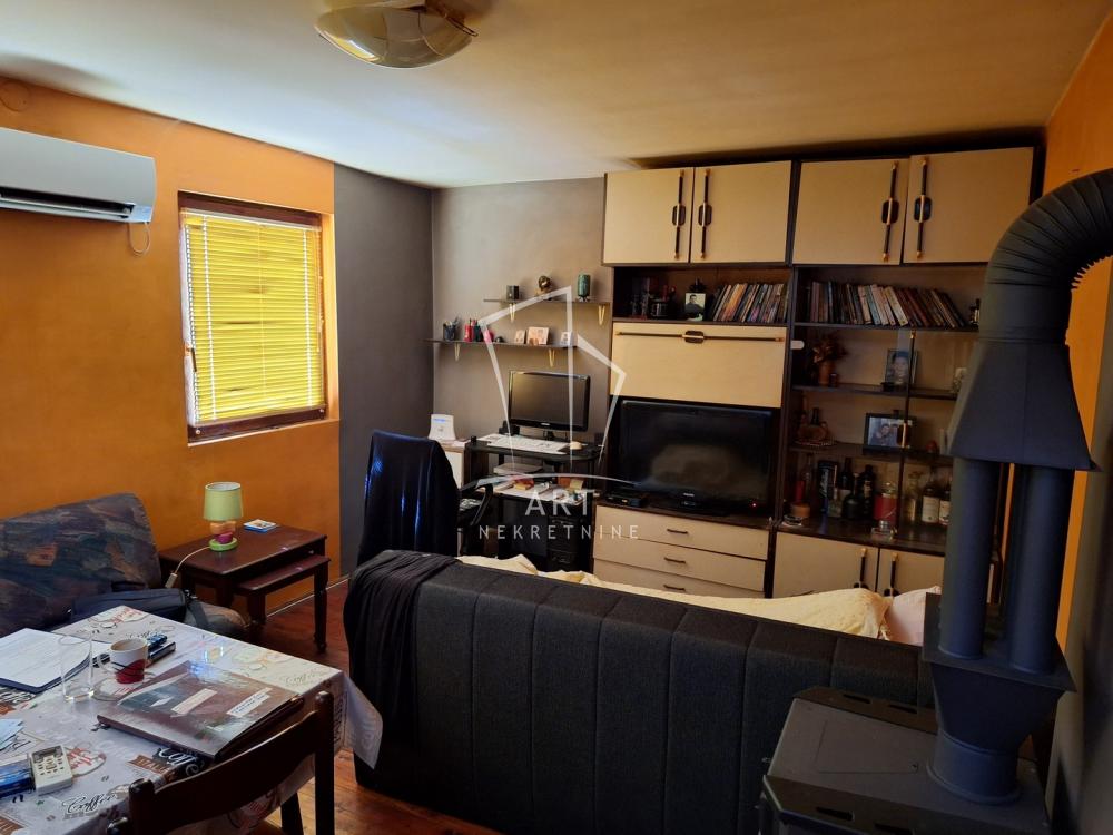 Slika 2 -  Kuća na prodaju, 72m2, 98.000€