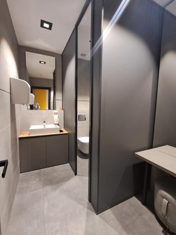 Slika 4 -  Lokal za izdavanje, 500m2, 18€