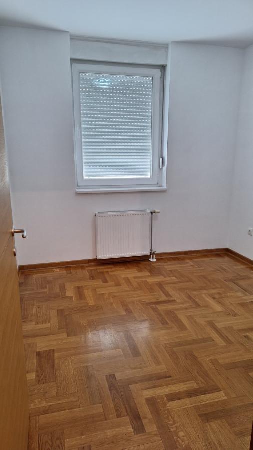 Slika 4 - Dvosoban stan za izdavanje, 41m2, 300€