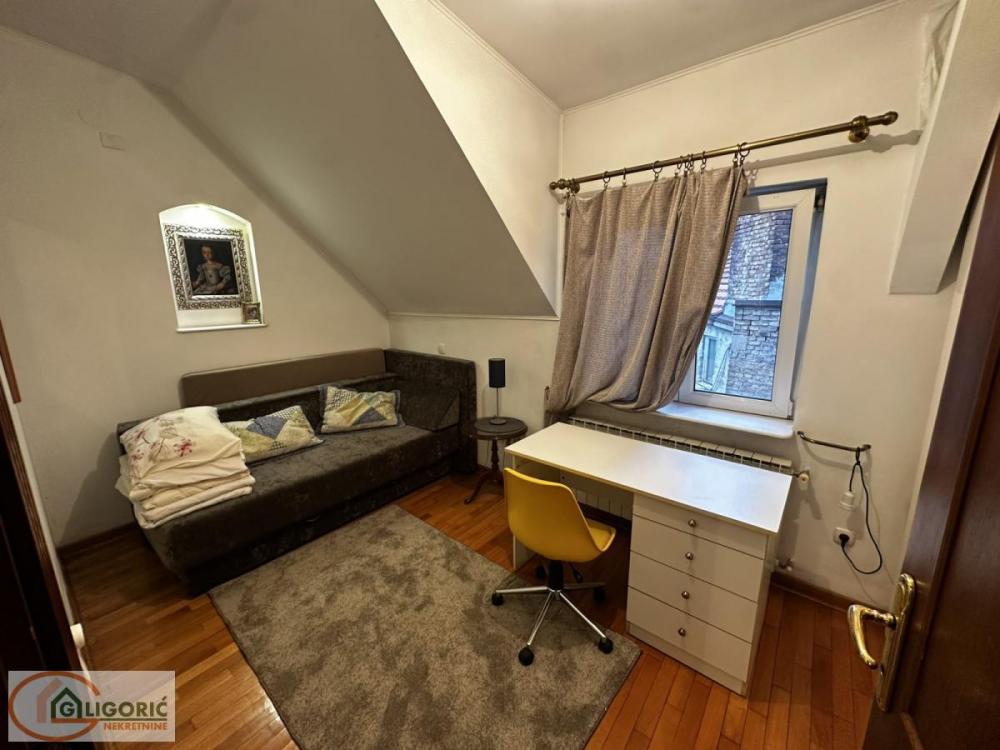 Slika 9 - Palmotićeva, Četvorosoban stan na prodaju, 110m2, 451.000€