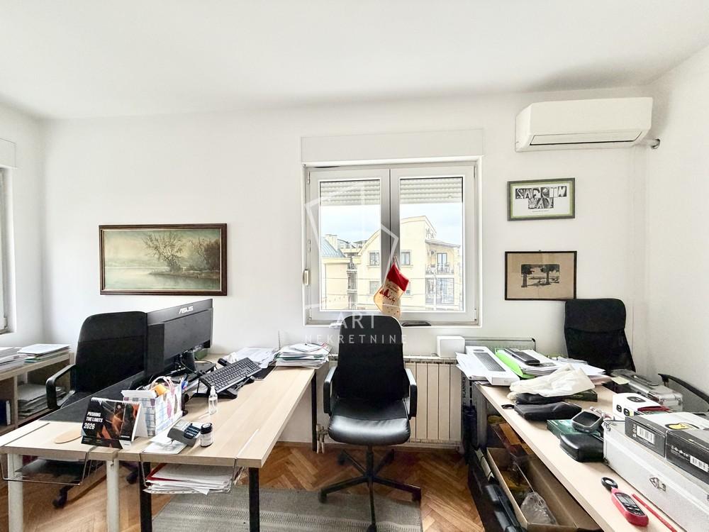 Slika 4 - Miloja Đaka, Četvorosoban stan na prodaju, 117m2, 468.000€