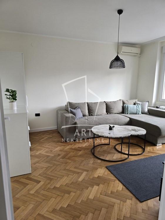 Glavna slika -Požarevačka, Jednoiposoban stan za izdavanje, 37m2, 600€