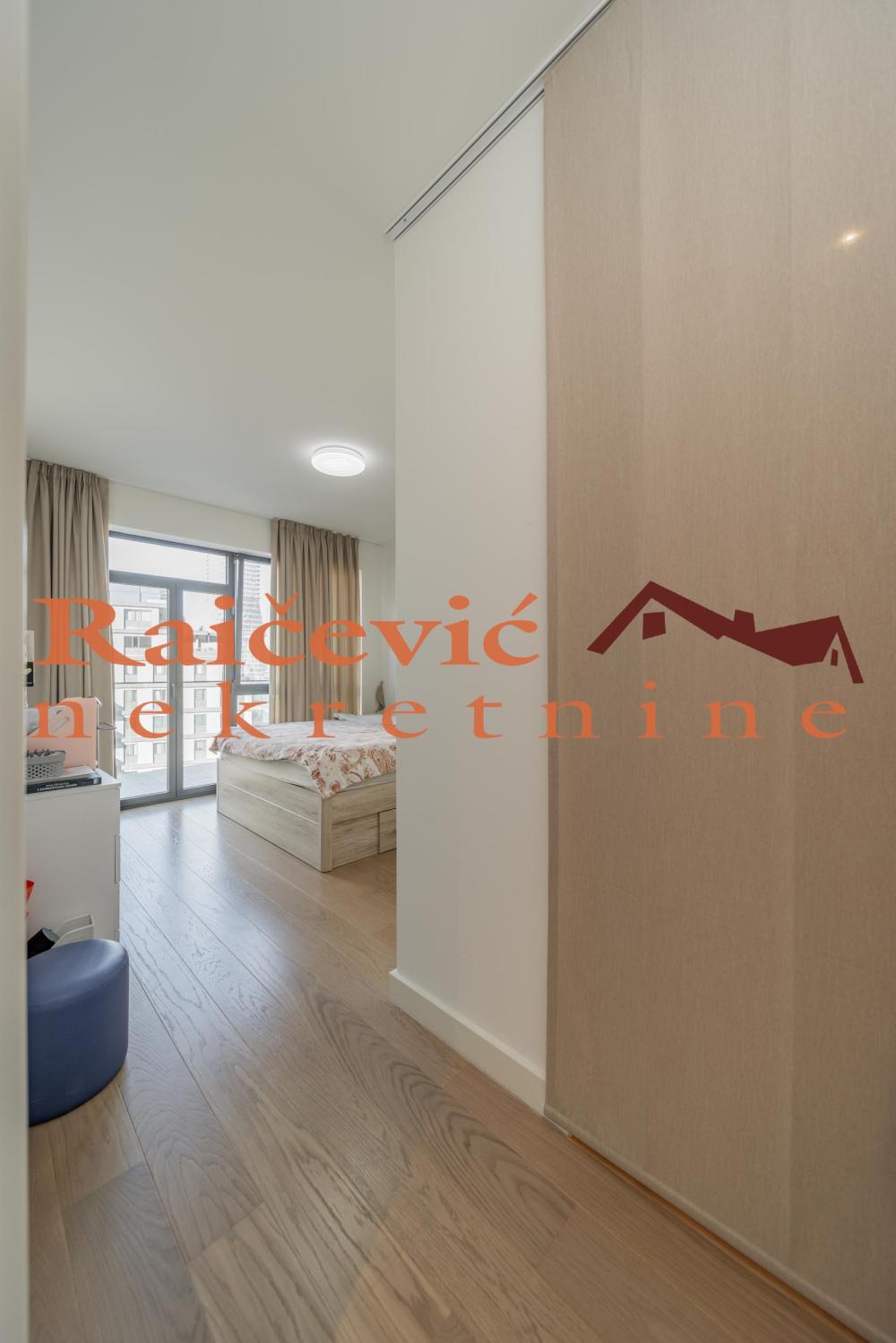 Slika 7 - Luke Celovica Trebinjca, Četvorosoban stan na prodaju, 110m2, 498.000€