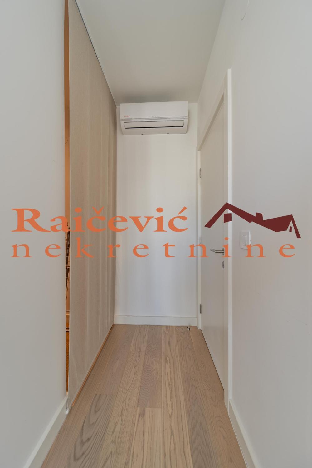 Slika 8 - Luke Celovica Trebinjca, Četvorosoban stan na prodaju, 110m2, 498.000€