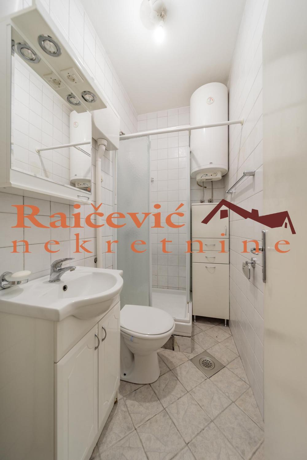 Slika 11 - Bulevar Zorana Djindjica, Dvosoban stan na prodaju, 47m2, 175.000€