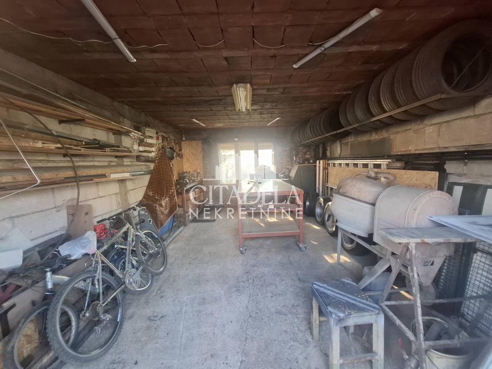 Slika 6 - Vojislava Đurića,  Kuća na prodaju, 70m2, 99.000€