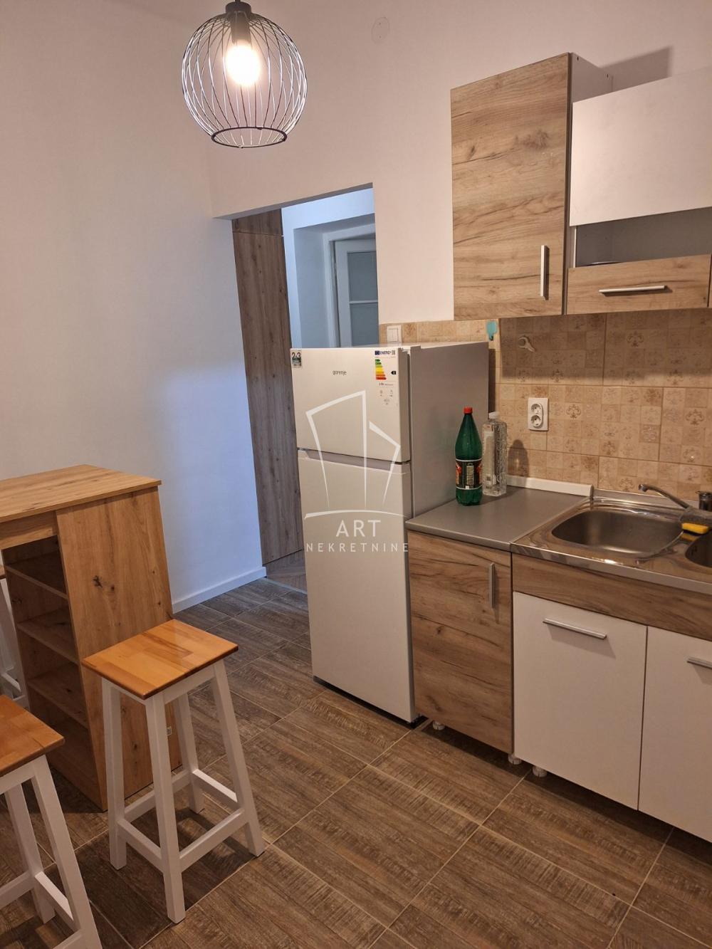 Slika 2 - Vukice Mitrović, Jednosoban stan za izdavanje, 33m2, 480€