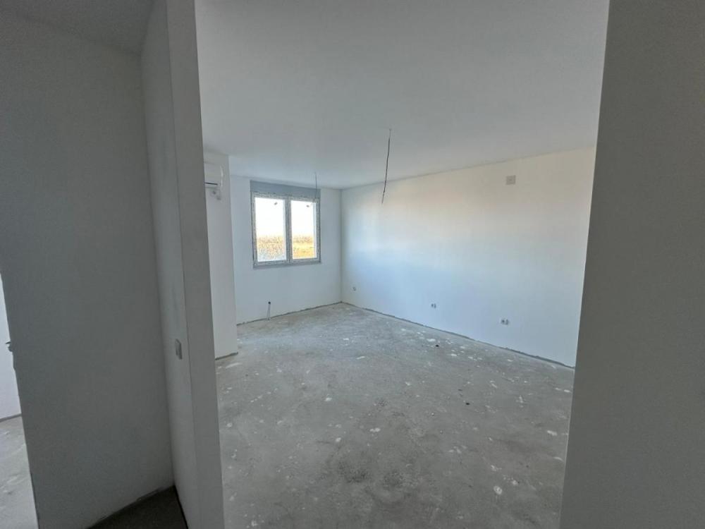 Slika 3 - Dvoiposoban stan na prodaju, 60m2, 144.000€
