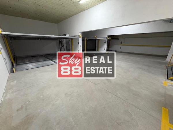 Slika 7 - Četvorosoban stan za izdavanje, 152m2, 3.300€