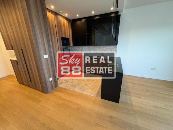 Slika 3 - Četvorosoban stan za izdavanje, 152m2, 3.300€