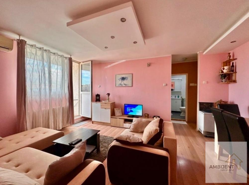 Slika 2 - Trosoban stan za izdavanje, 65m2, 750€