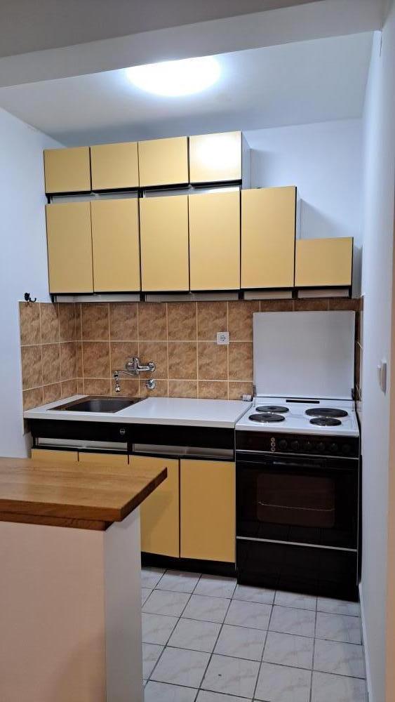 Slika 0 - Slovacka, Stan za izdavanje, 30m2, 300€