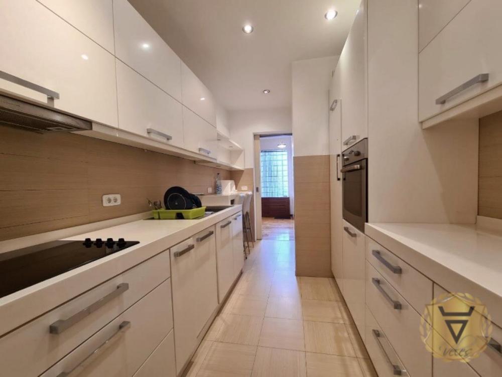 Slika 2 - Trosoban stan za izdavanje, 130m2, 1.850€