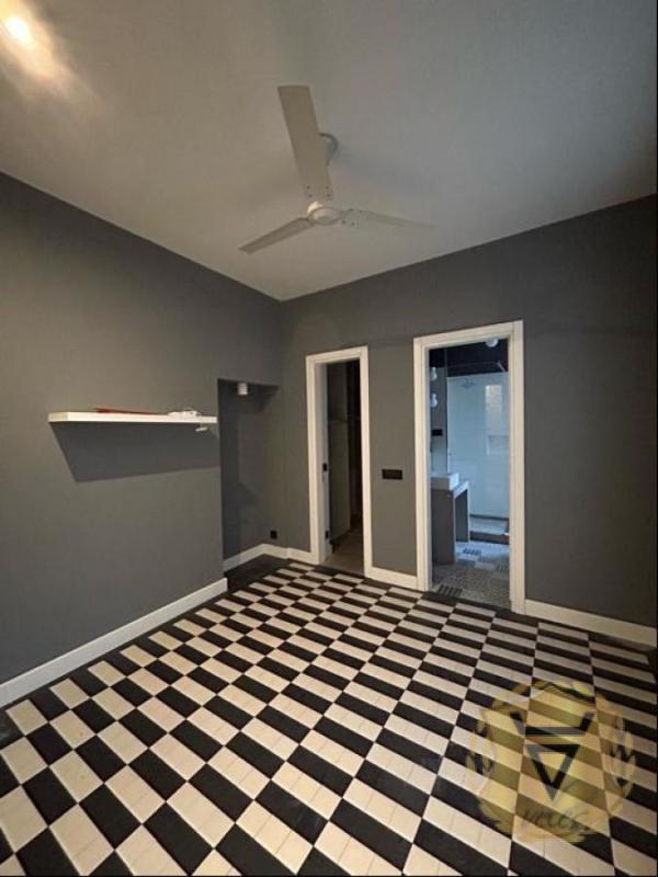 Slika 8 - Dvosoban stan za izdavanje, 125m2, 2.000€