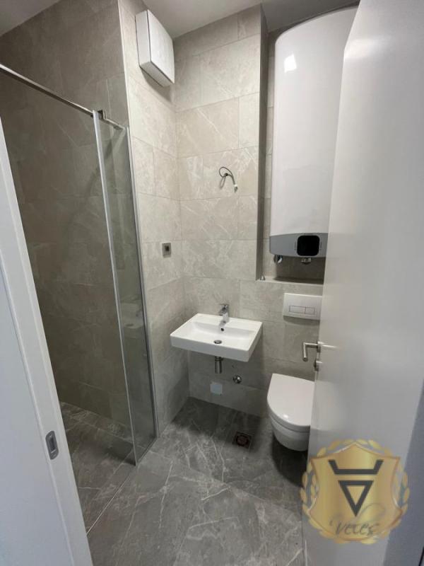 Slika 10 - Trosoban stan za izdavanje, 90m2, 1.000€