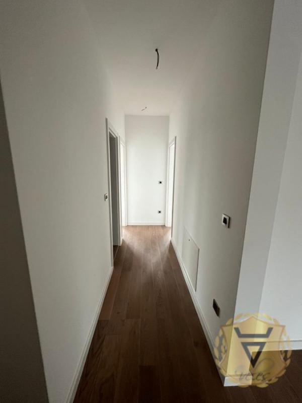 Slika 3 - Trosoban stan za izdavanje, 90m2, 1.000€