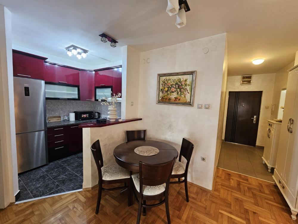 Slika 3 - Kej kola srpskih sestara, Jednoiposoban stan za izdavanje, 42m2, 400€