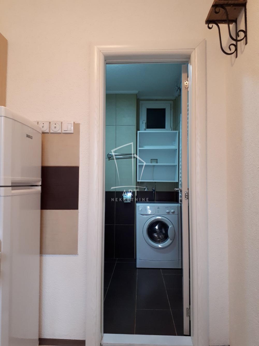 Slika 8 - Prizrenska, Jednosoban stan za izdavanje, 30m2, 550€