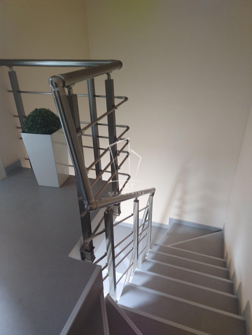 Slika 11 - Ratnih Vojnih Invalida, Jednoiposoban stan za izdavanje, 126m2, 500€