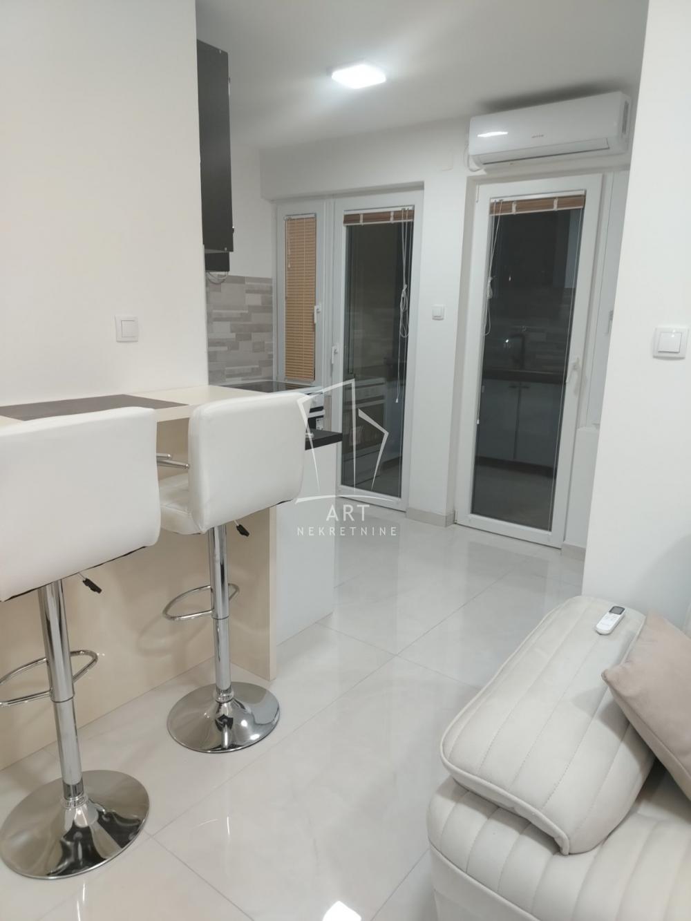 Slika 4 - Ratnih Vojnih Invalida, Jednoiposoban stan za izdavanje, 126m2, 500€