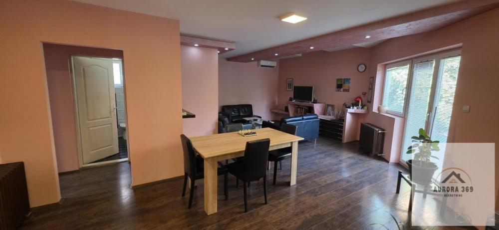 Glavna slika - Kuća na prodaju, 312m2, 150.000€