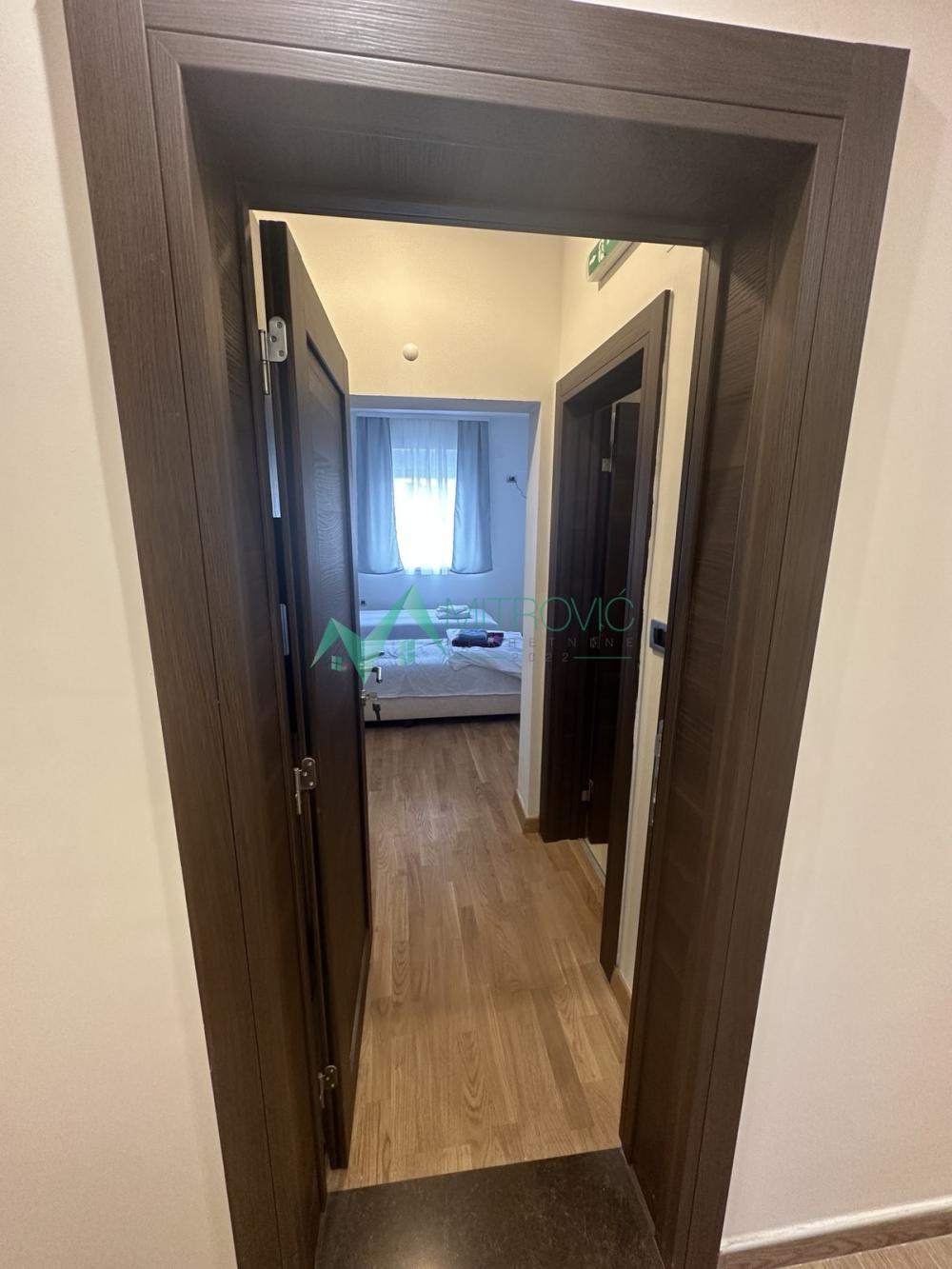 Slika 5 -  Lokal za izdavanje, 1079m2, 7.000€